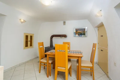 House Mirjana with pool by Villas Guide
