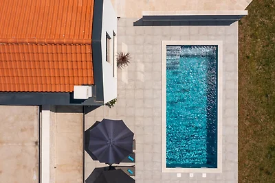 Villa Nona by Villas Guide