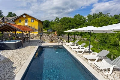 House Hlaj Opatija by Villas Guide