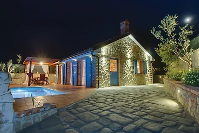 House Victoria by Villas Guide