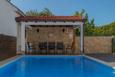 Villa Kaya - Makarska by Villas Guide