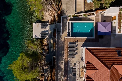 Villa Lipovac by Villas Guide