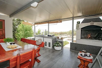 Holiday Home Roza by Villas Guide