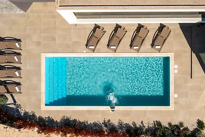 Villa Gloria by Villas Guide