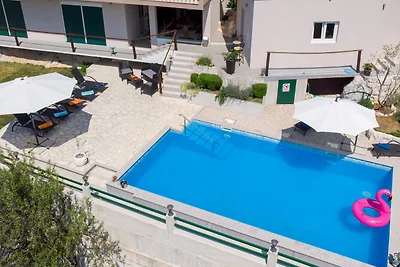 Apartment Zelenika Villa by Villas Guide