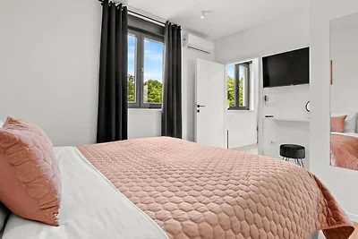 Villa Minka by Villas Guide