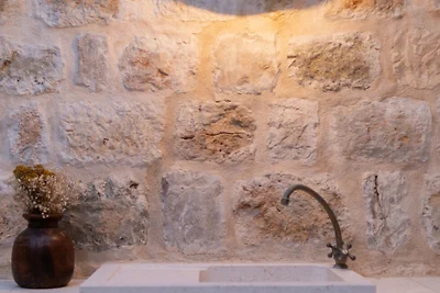 Villa Palazzo Antiqua beachfront Vis by Villa...