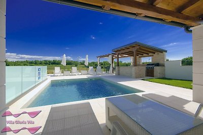 Modern villa Gloria Vita with pool in...