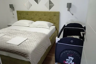 Apartman Twins 1 by Villas Guide