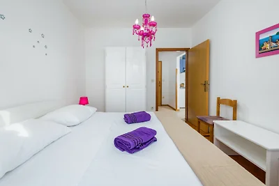 Apartman Seaside 066 by Villas Guide