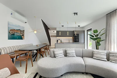 Villa Vegt by Villas Guide