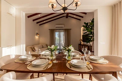Villa Lere by Villas Guide