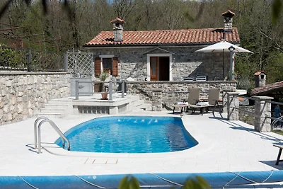 Villa Nature Escape by Villas Guide