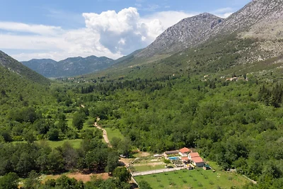 Country house Desne by Villas Guide