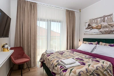 Vila SUNLIFE with pool&sauna by Villas Guide