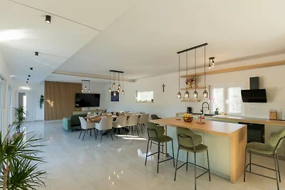 Villa Forest Idyll by Villas Guide