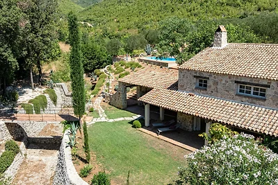 Villa Trstenik by Villas Guide