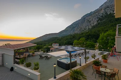 Villa Šestic-Makarska by Villas Guide
