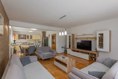 Villa Ivana-Makarska by Villas Guide