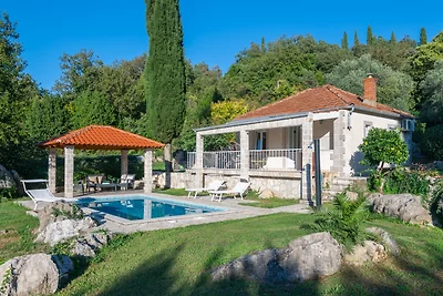 House Rilovic by Villas Guide