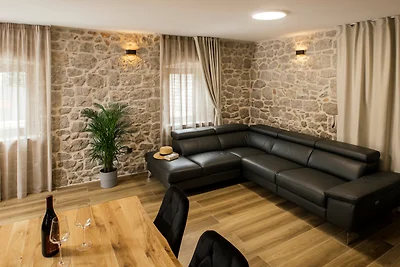 Villa Mila - Makarska by Villas Guide