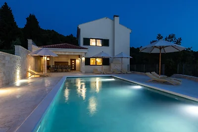 Villa Mikic by Villas Guide