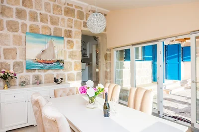 Villa Blue by Villas Guide