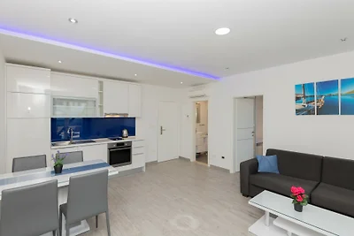 Apartman Mia 2 - Omiš by Villas Guide
