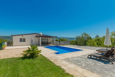 Villa Sanda - Makarska by Villas Guide