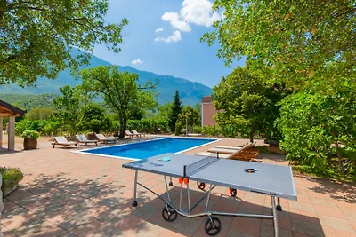 Villa Stipe - Makarska by Villas Guide