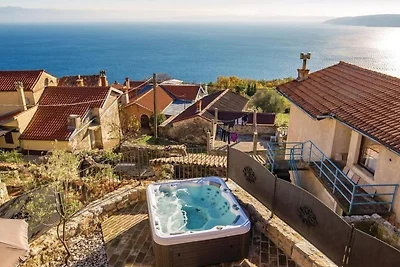 Holiday home Zora with whirpool by Villas...