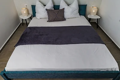 Villa Estate 2 by Villas Guide