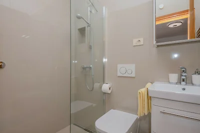 Villa Mandina - Makarska by Villas Guide