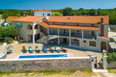 Villa RIA by Villas guide
