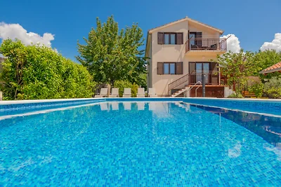 Villa Ivka-Omiš by Villas Guide