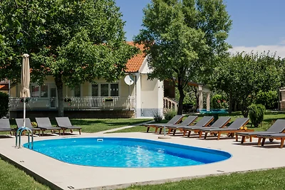 Villa Ante - Makarska by Villas Guide