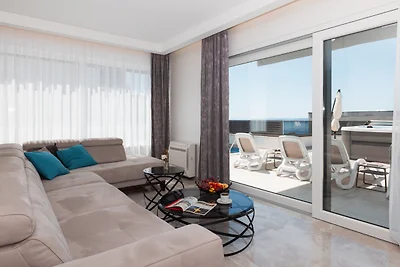 Sunny Lux Villa 2 in Makarska by Villas Guide