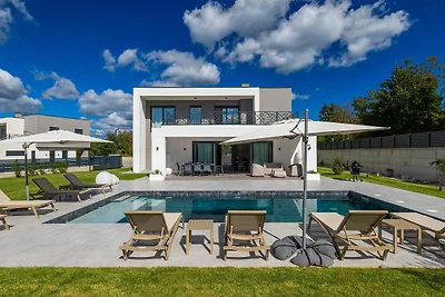 Villa Sever by Villas Guide