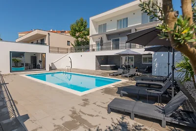 Villa Ella - Imotski by Villas Guide