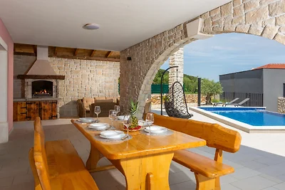 Holiday home Villa Vrbnik by Villas guide