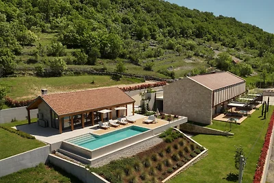 Villa Terra Moro - Split by Villas Guide