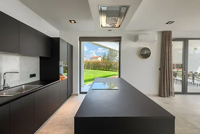 Villa Blanka by Villas Guide