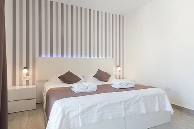 Apartman Mia 6 - Omiš by Villas Guide