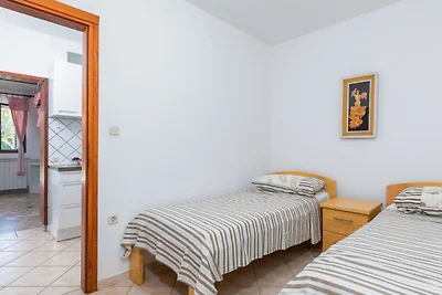 Apartman Seaside 064 by Villas Guide