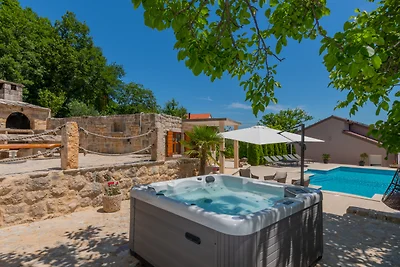 Villa Mia by Villas Guide