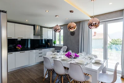 Villa Tesa by Villas Guide