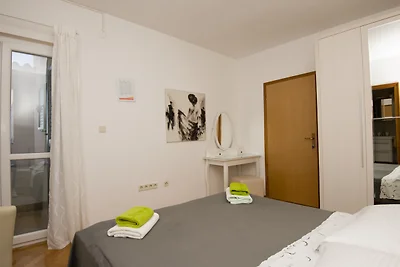 Villa Mandina - Makarska by Villas Guide