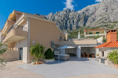 Villa Ana - Makarska by Villas Guide