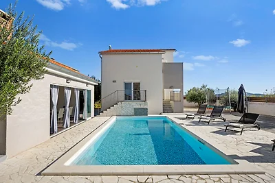 Holiday home Feniks by Villas Guide