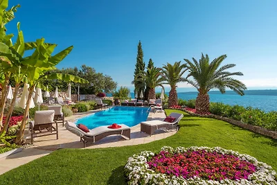 Villa Palace Clara Apartment 2 island Krk by...